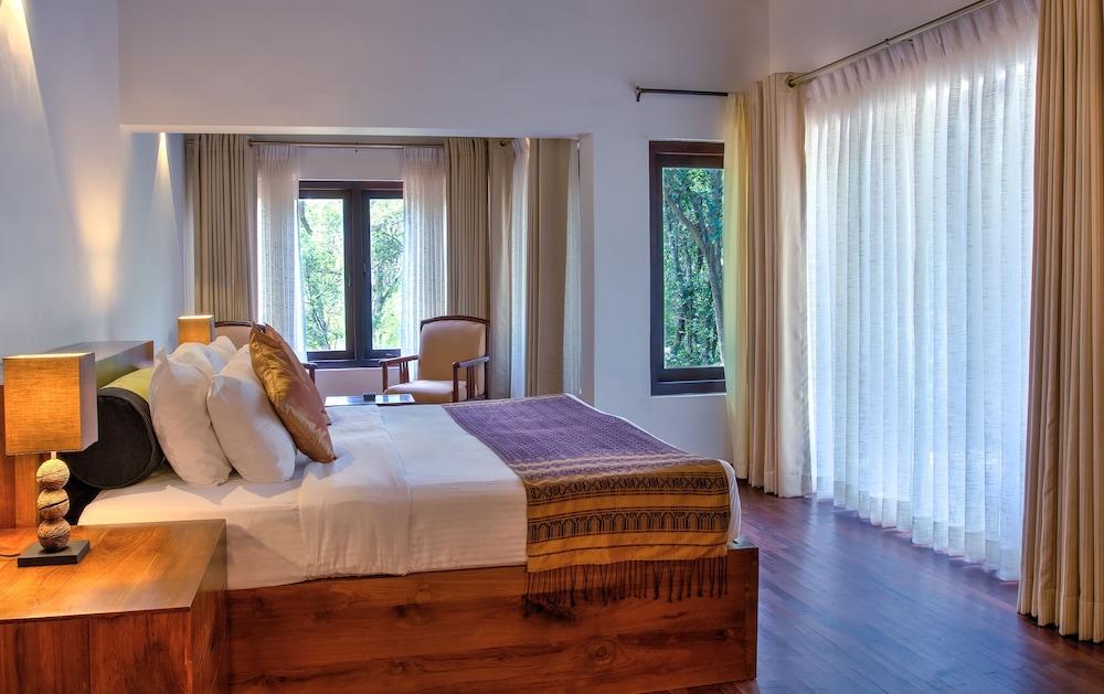 The Deer Park Hotel Giritale Esterno foto