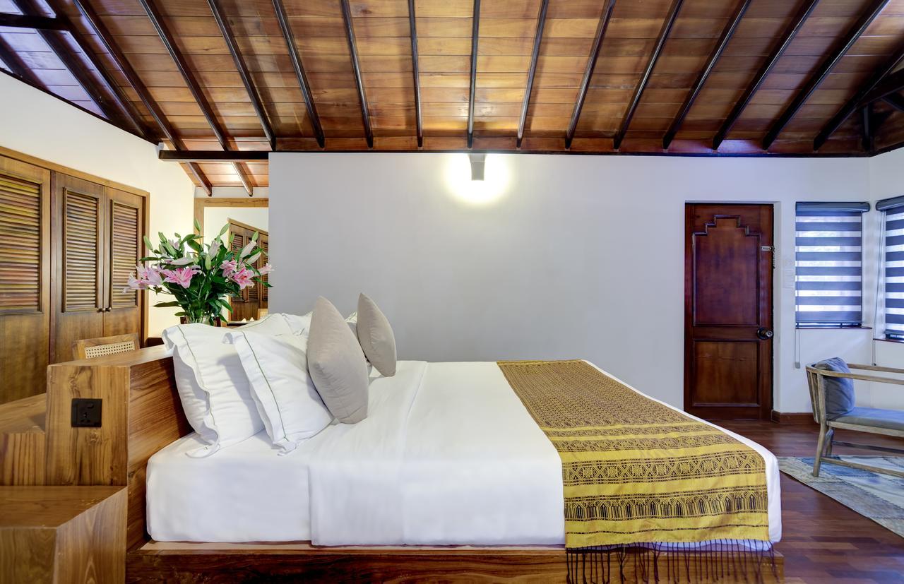 The Deer Park Hotel Giritale Esterno foto